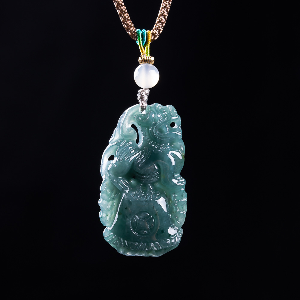 Vintage Fashion For Women - Burmesischer Jadeit Pixiu Anhänger Designer Edelstein