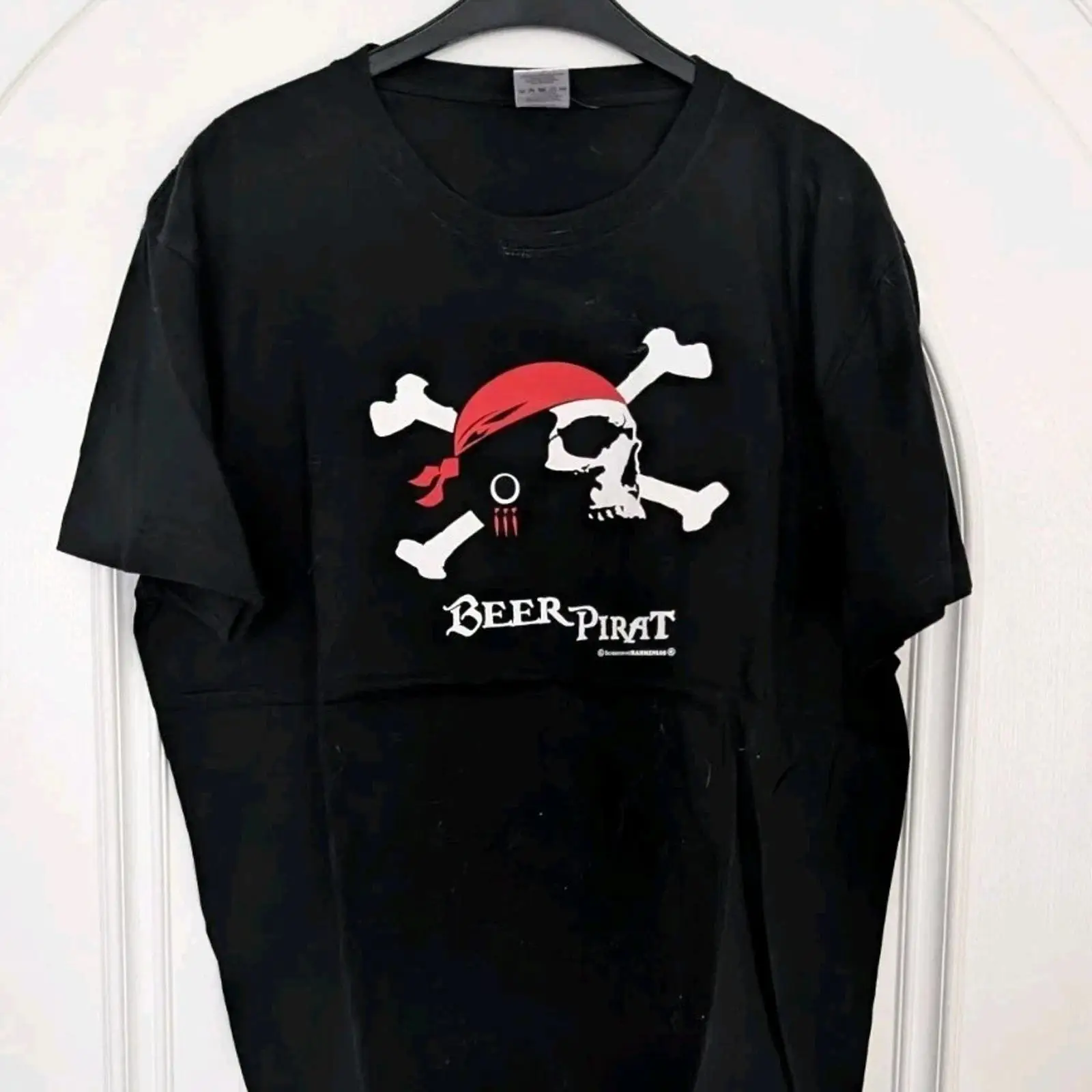 T-Shirt „Beer Pirat“ XL, Vinta – Vintage Fashion Quotes Short Bewertung und Preis