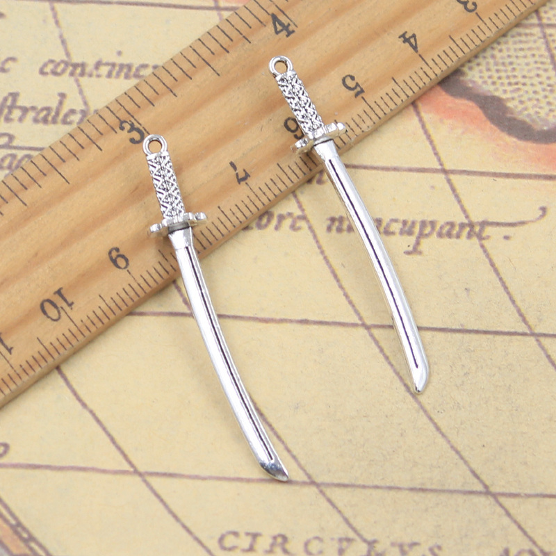 20 Stück Charms Katana Messer  – Vintage Fashion Finds Bewertung und Preis